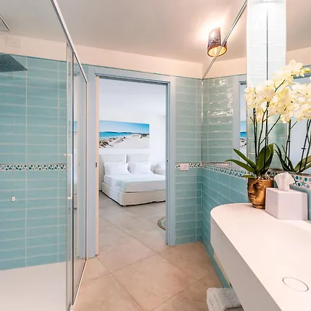 Oasi Blu Sardinia Szálloda 5*