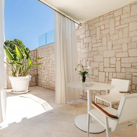 Ξενοδοχείο Oasi Blu Sardinia 5*