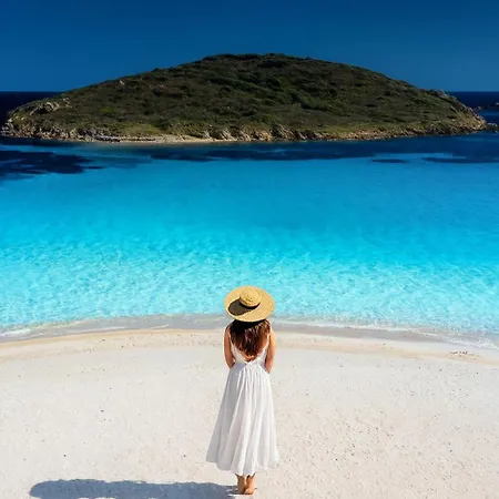Oasi Blu Sardinia サンタ・マルゲリータ・ディ・プーラ