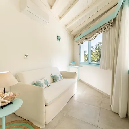 Oasi Blu Sardinia 5* サンタ・マルゲリータ・ディ・プーラ