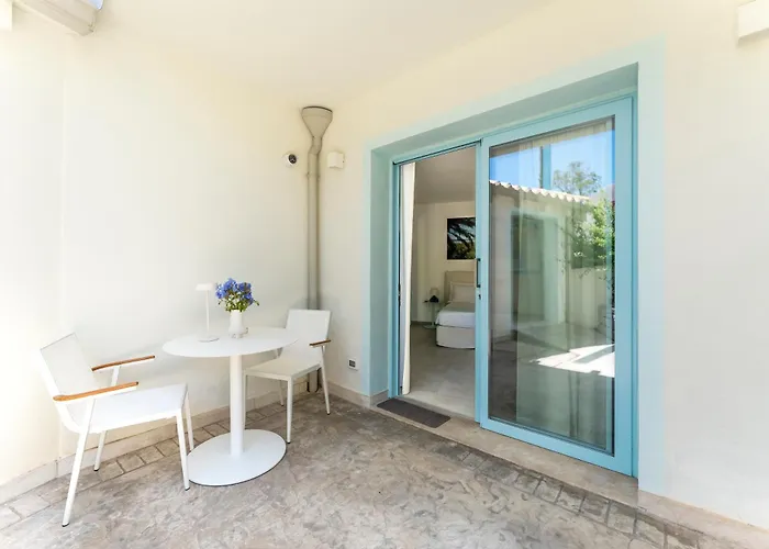 Oasi Blu Sardinia Hotel 5*